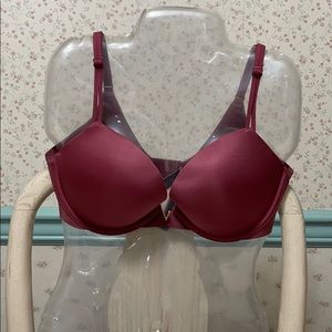 VICTORIA’S SECRET SMOOTH WINE COLOR PUSH UP BRA